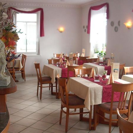 Komforthotel-Restaurant Wuerttemberger Hof Bad Saulgau Exterior foto